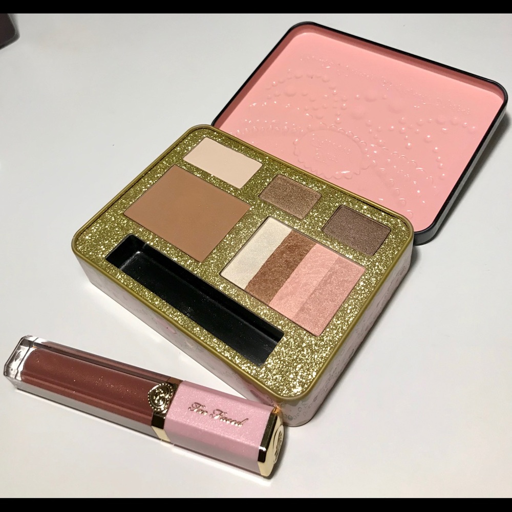RARE + HTF Too Faced Beauty Wishes and Sweet Kisses Palette w FULL SIZE Gloss